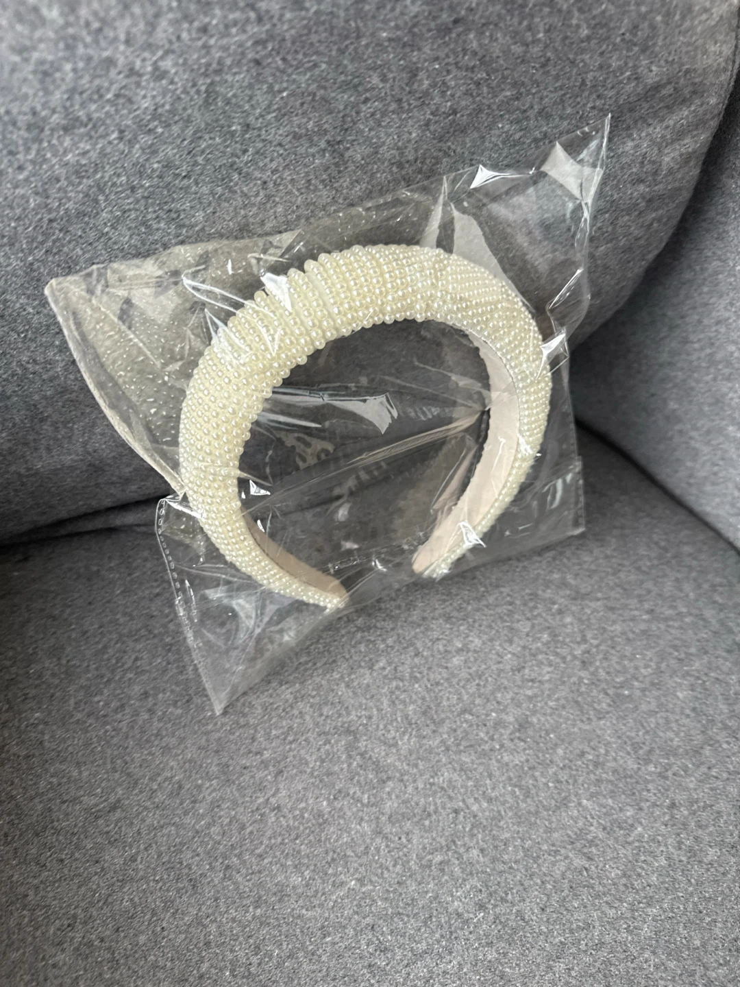 White Pearl Padded Headband - photo 2