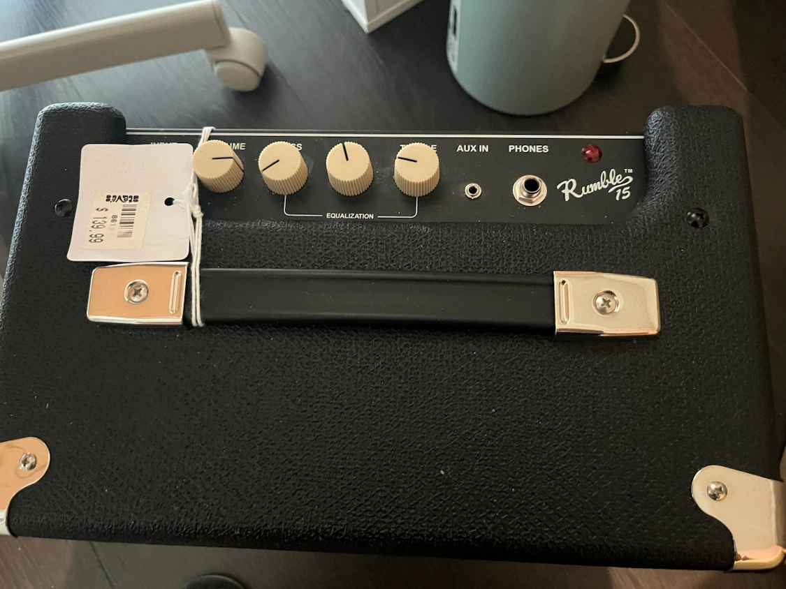 Fender Rumble 15 Bass Amplifier - photo 2