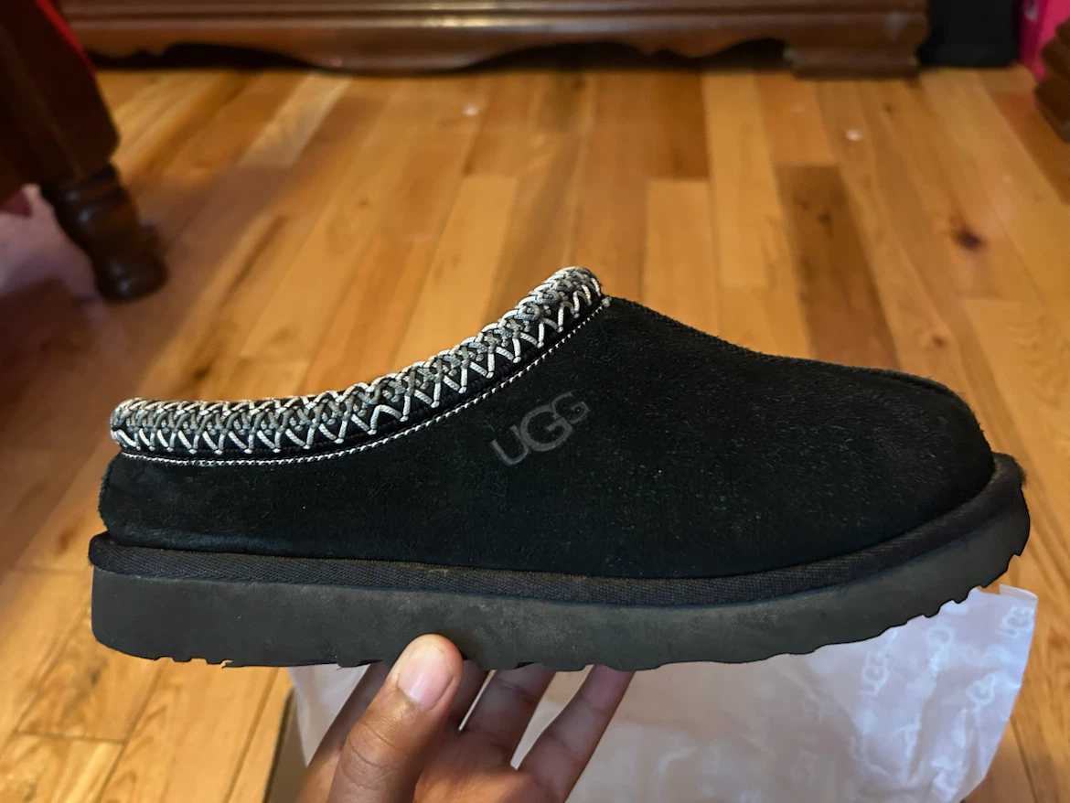 UGG Black Suede Slippers - photo 5