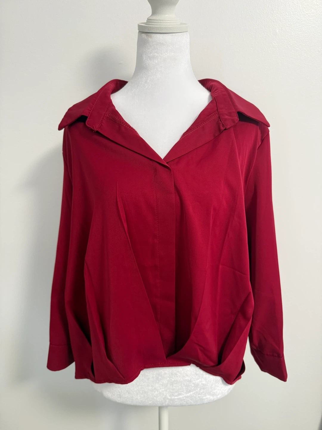 Red Collared Long-Sleeve Blouse Size Large