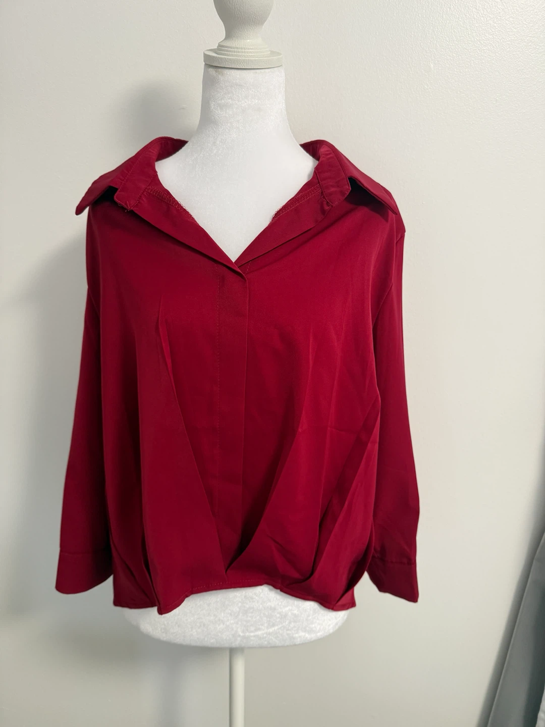 Red Collared Long-Sleeve Blouse Size Large - photo 2