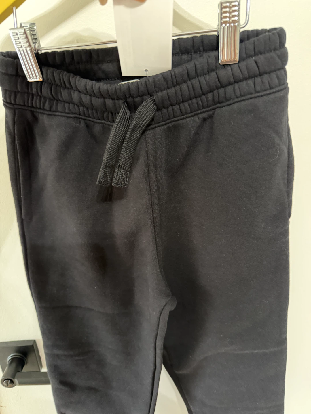 BNWT 8/9 H&M boys joggers - photo 2