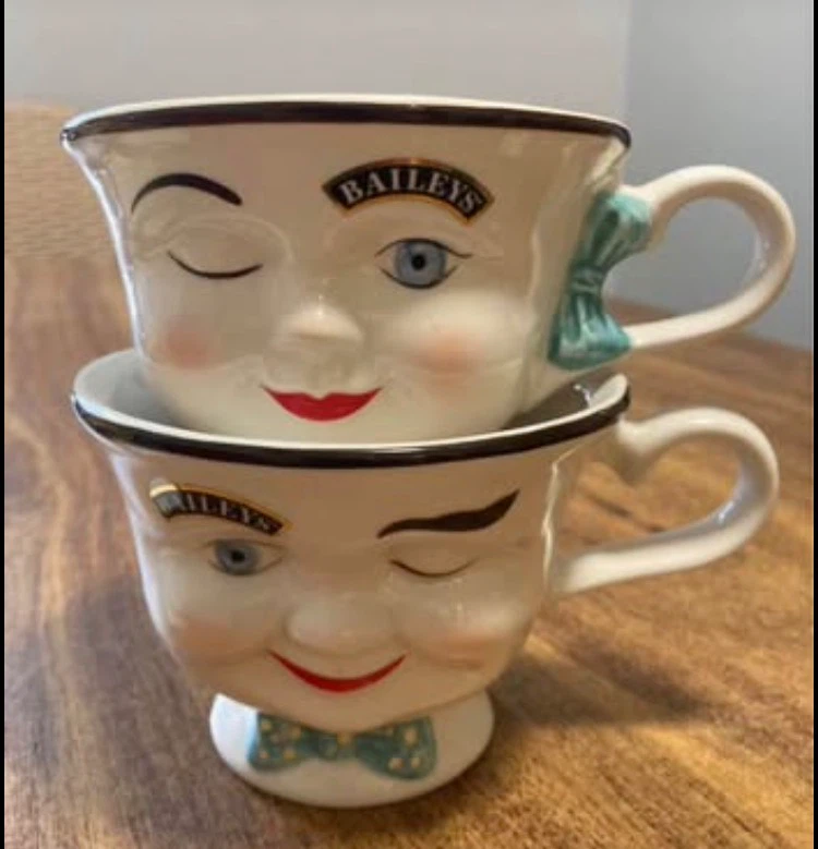 Baileys Irish Cream 'Winking Eye' Cups - photo 3