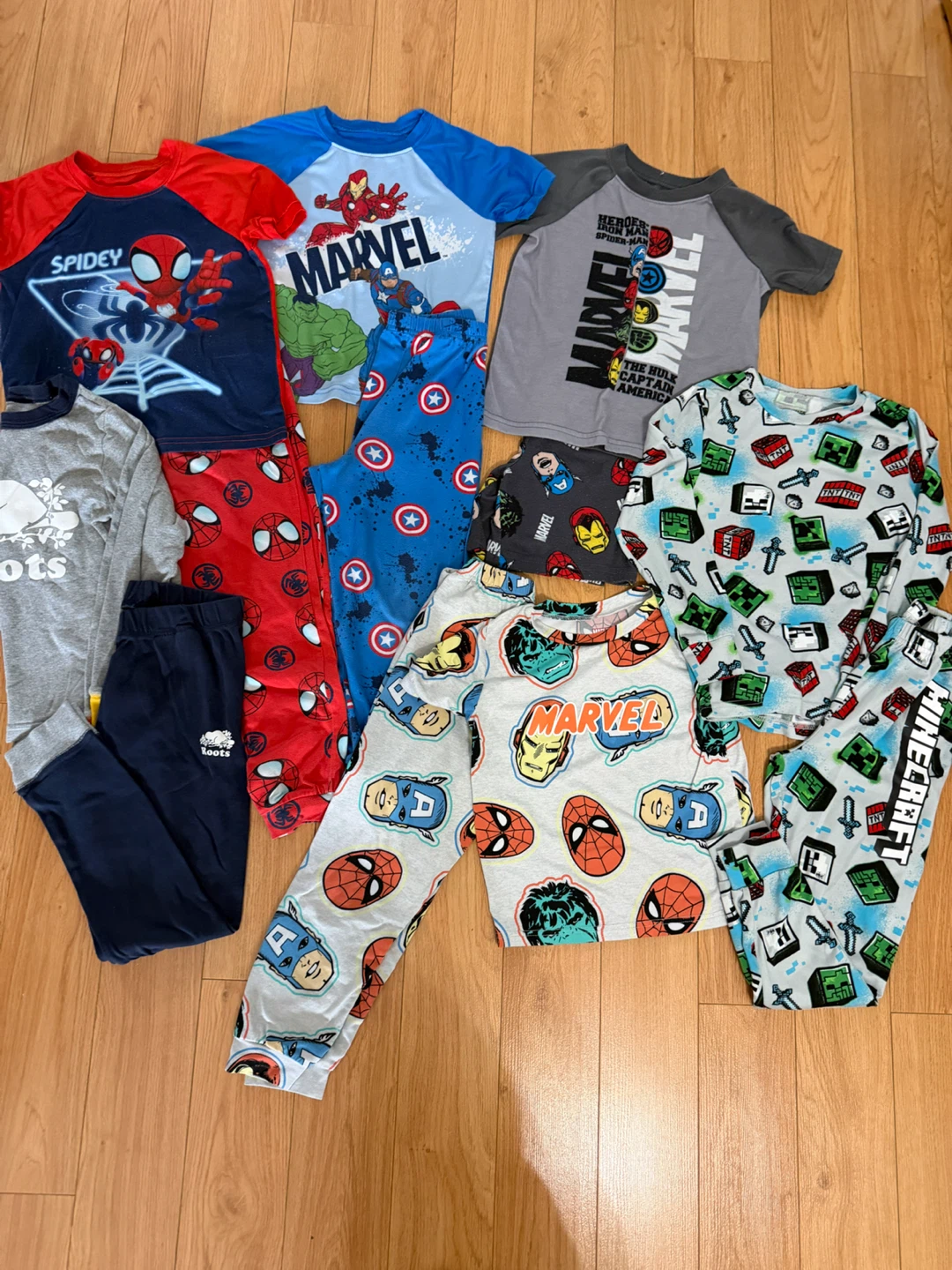 Size 5/6 Pj boys bundle