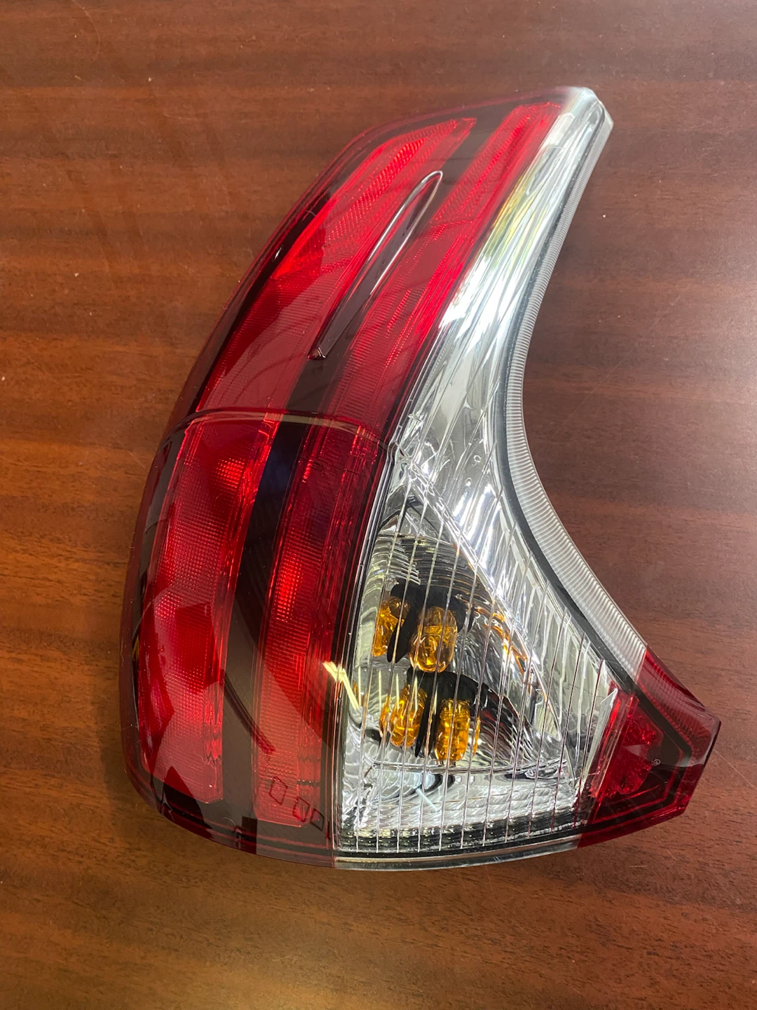 Toyota Sienna Outer Tail Lamp