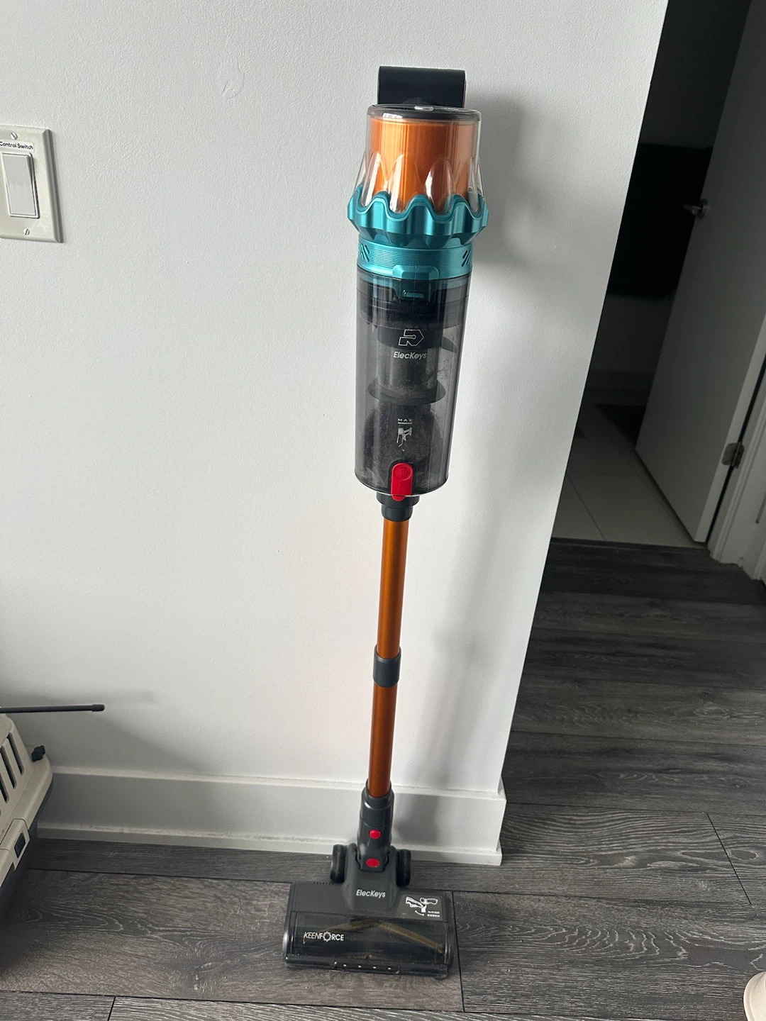 ElecKeys Cordless Stick Vacuum