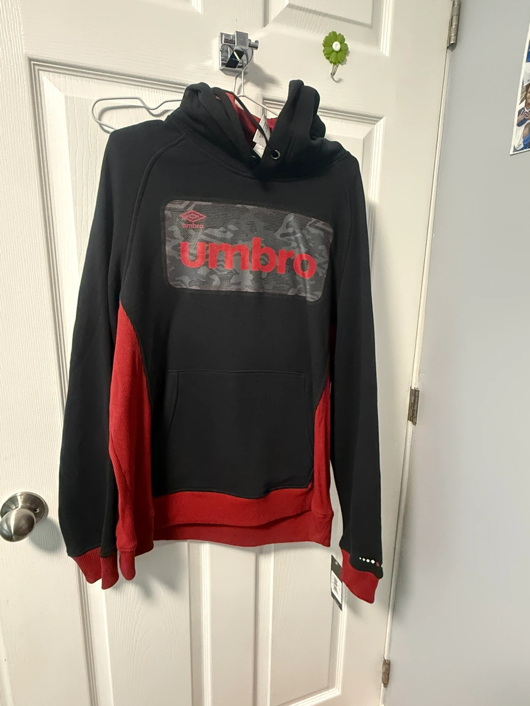 Umbro Black and Red Hoodie XL