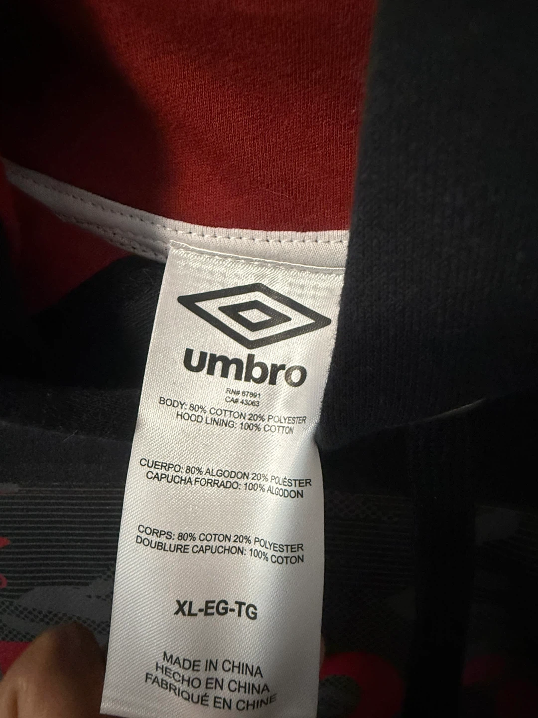 Umbro Black and Red Hoodie XL - photo 2
