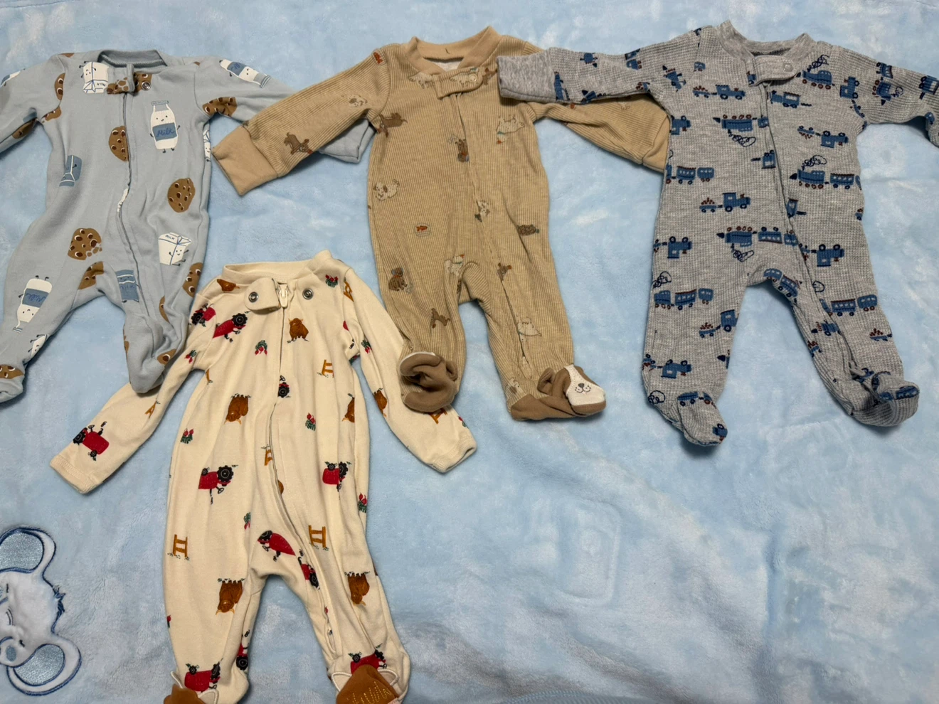 Carter’s Preemie Baby Boy Sleepers – 4 Pack 💙