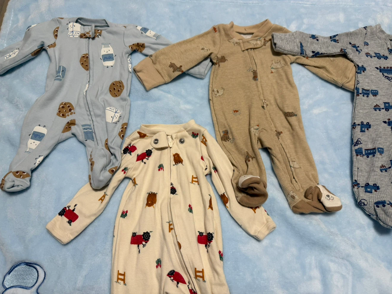 Carter’s Preemie Baby Boy Sleepers – 4 Pack 💙 - photo 3
