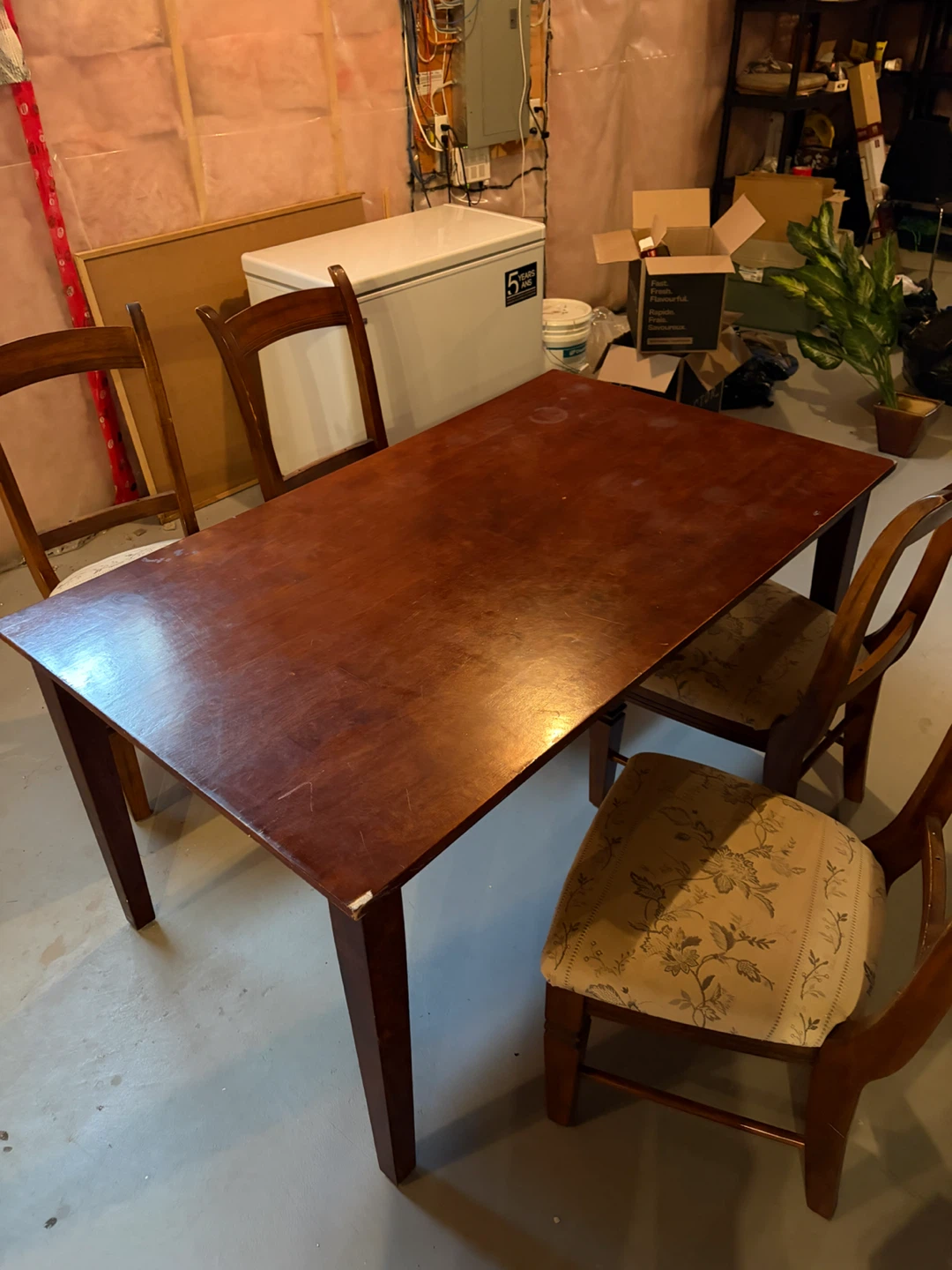 Dark Wood Dining Table with 4 Chairs - Extendable - photo 3