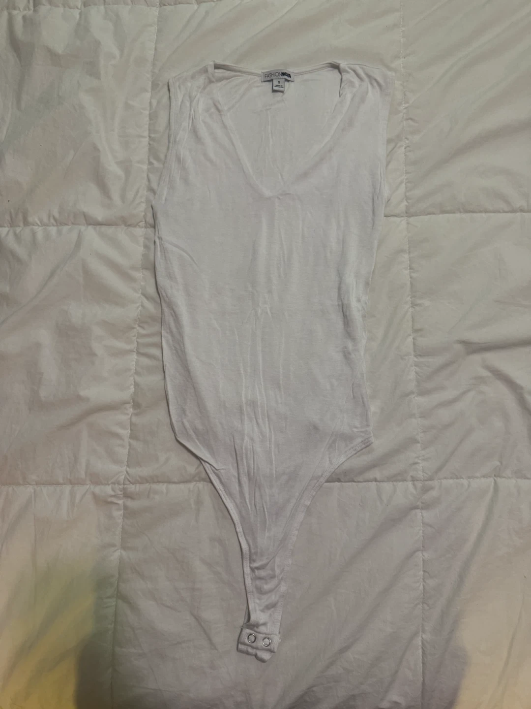 Fashion Nova White V-Neck Bodysuit