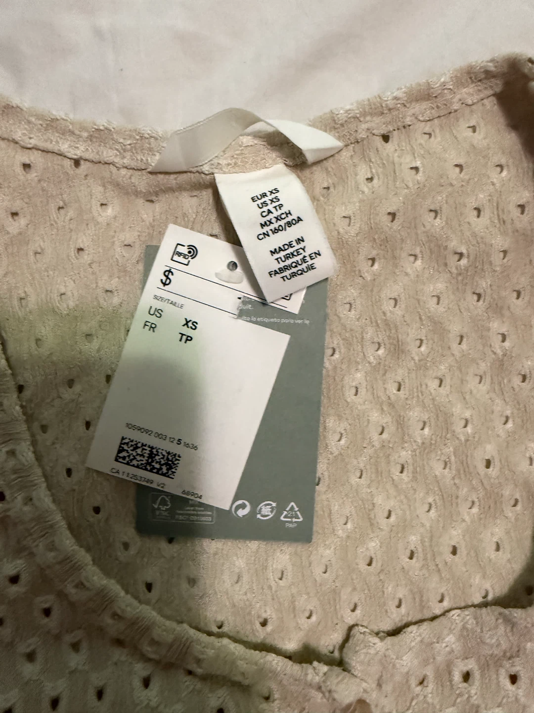 H&M Eyelet Button-Up Top - photo 2