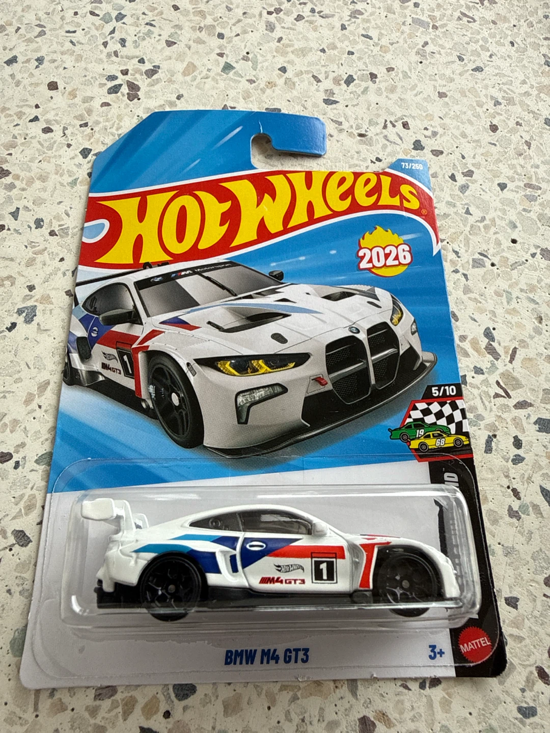 Hot Wheels BMW M4 GT3 - photo 2
