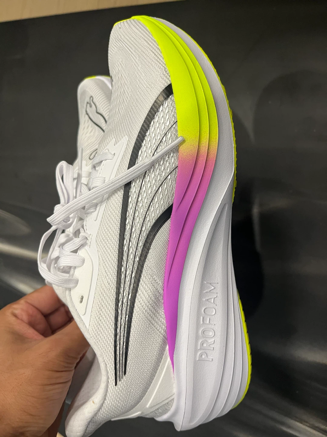 Women’s Running Shoes Puma Size 8.5 - photo 4