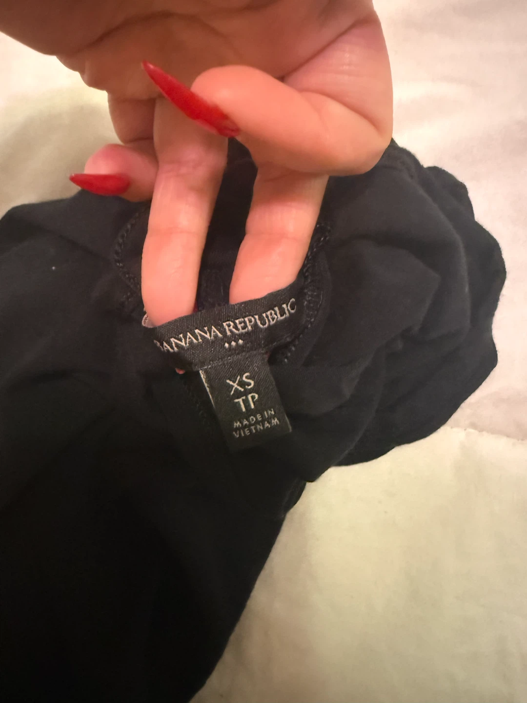 Banana Republic Open-Back Black Top - photo 3