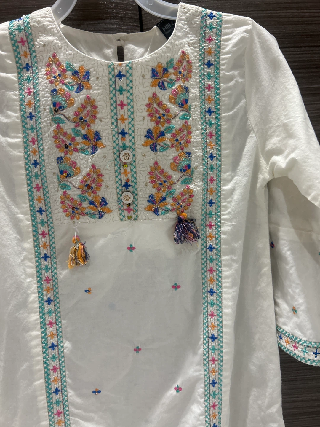 White Embroidered kurta - photo 2