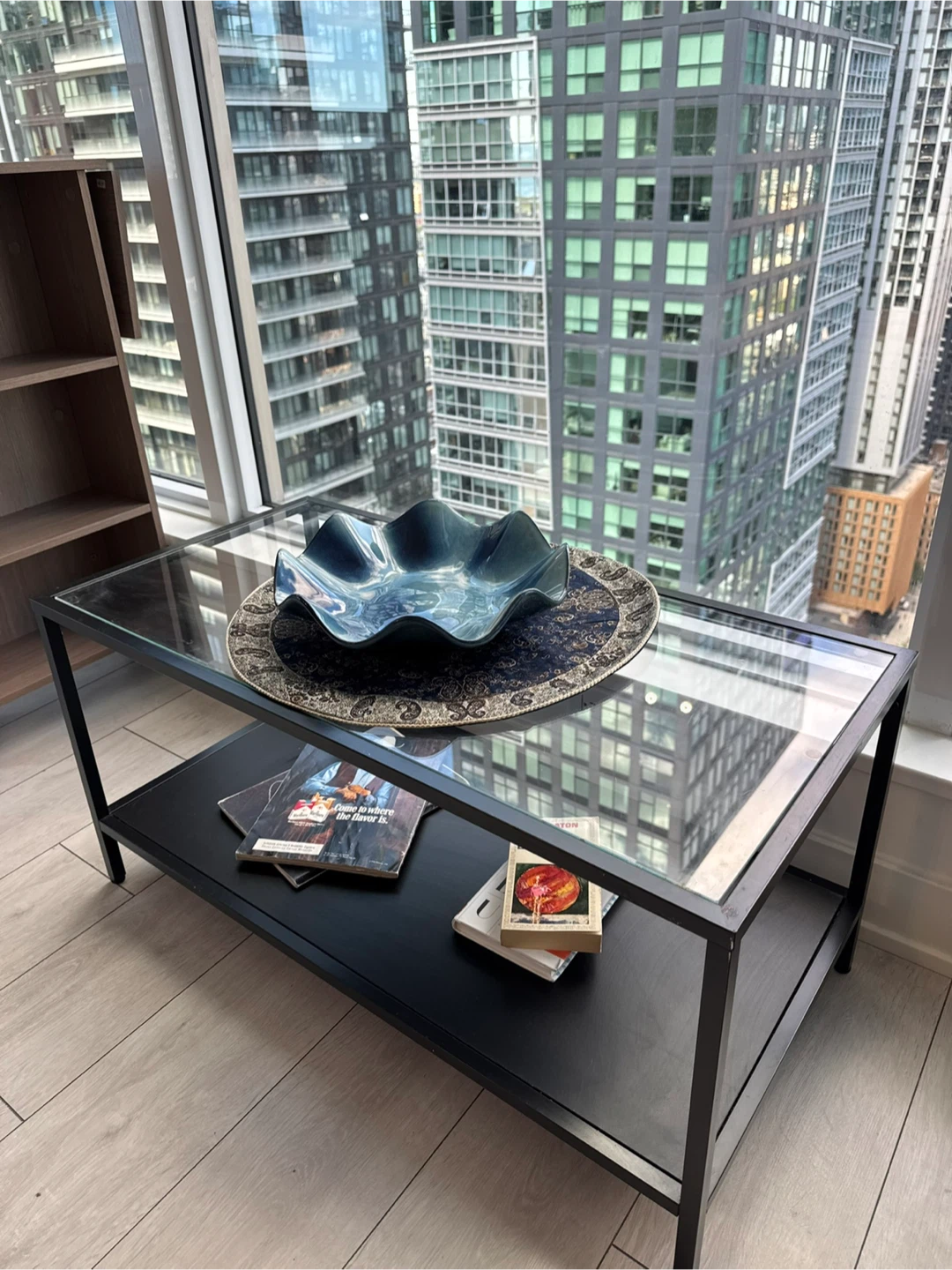 Glass coffee table - photo 2