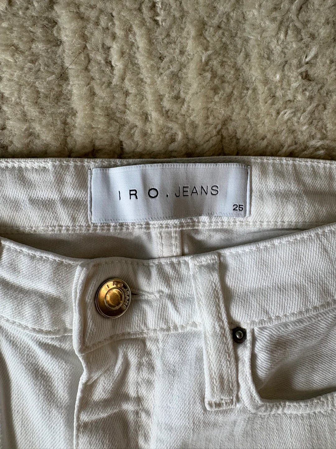 $275 DESIGNER IRO Jeans for $30! White Distressed Denim Size 25 - photo 2
