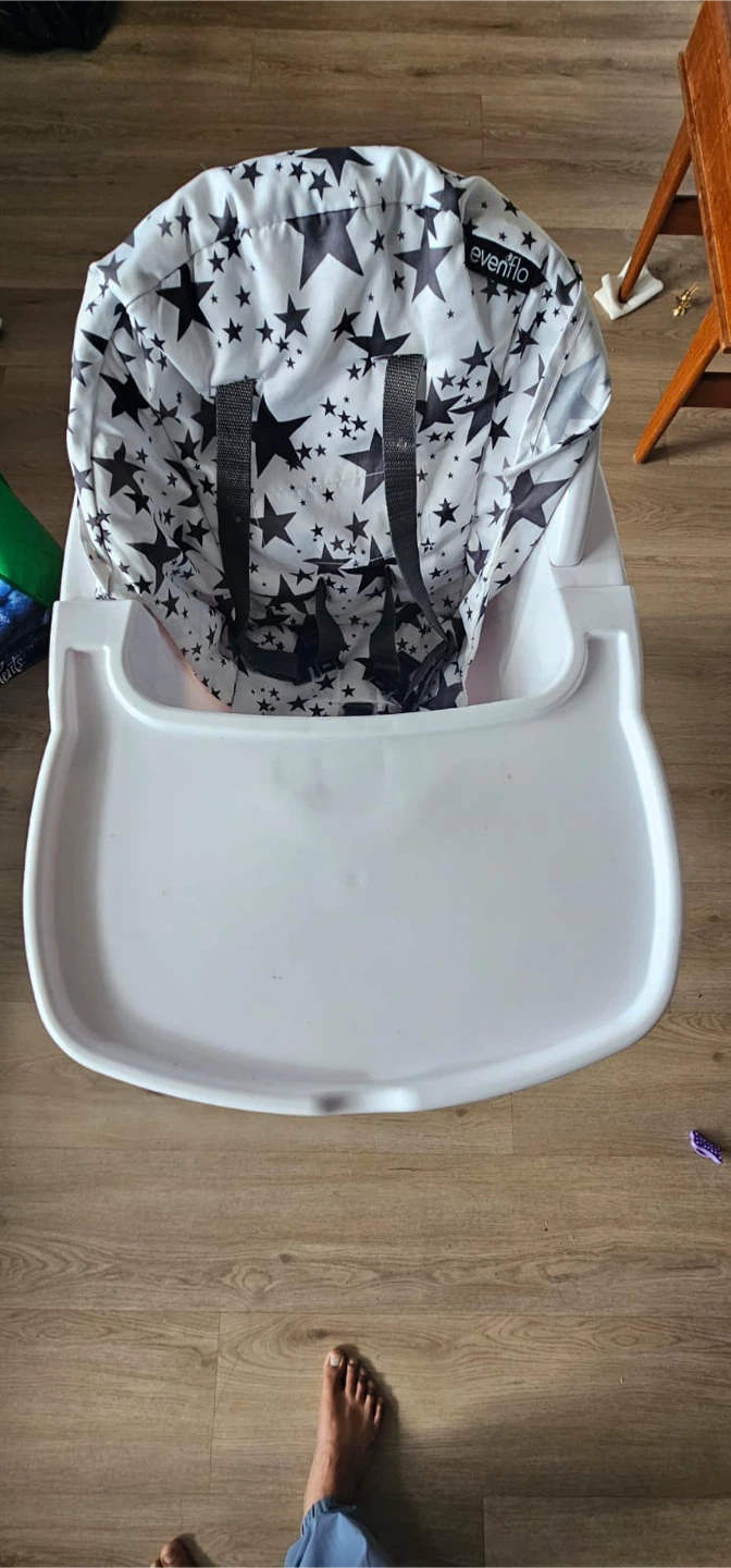 Evenflo 4-in-1 Eat & Grow Convertible High Chair - photo 3