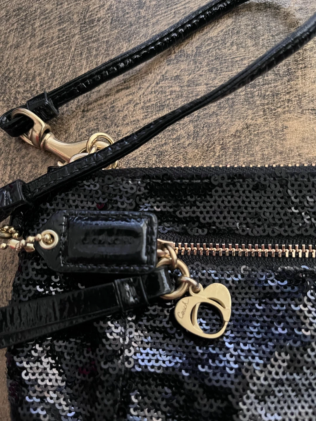 Coach Black Sequin Wristlet - photo 2