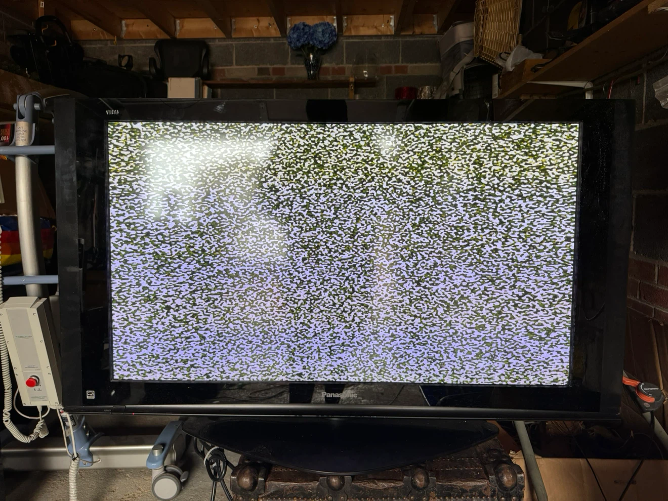 42 inch tv