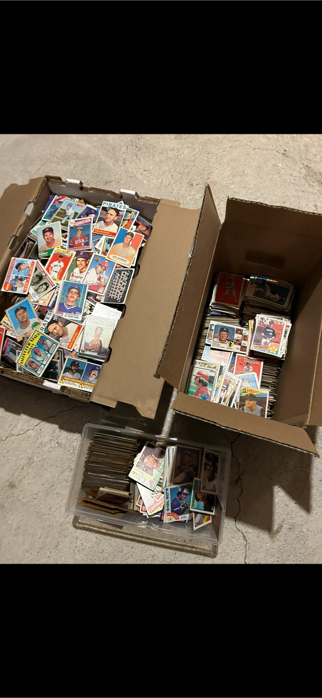 Huge vintage sports cards lot collection