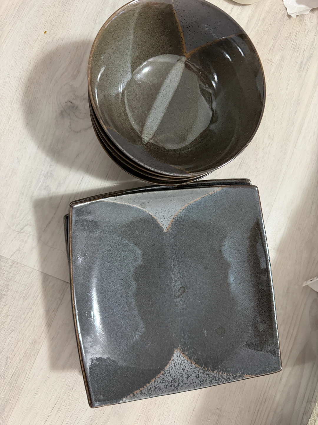 8 piece Bowl and square plate set - photo 2