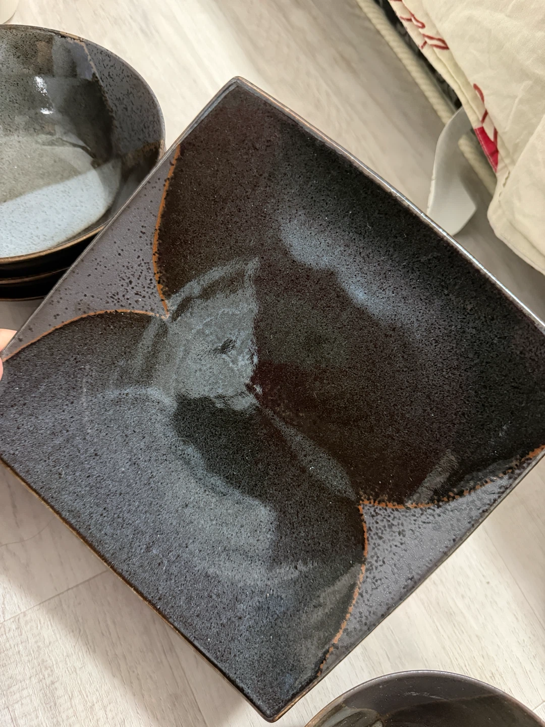 8 piece Bowl and square plate set - photo 3