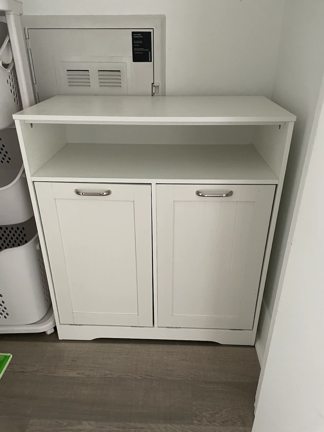 White Laundry Hamper Cabinet - photo 3