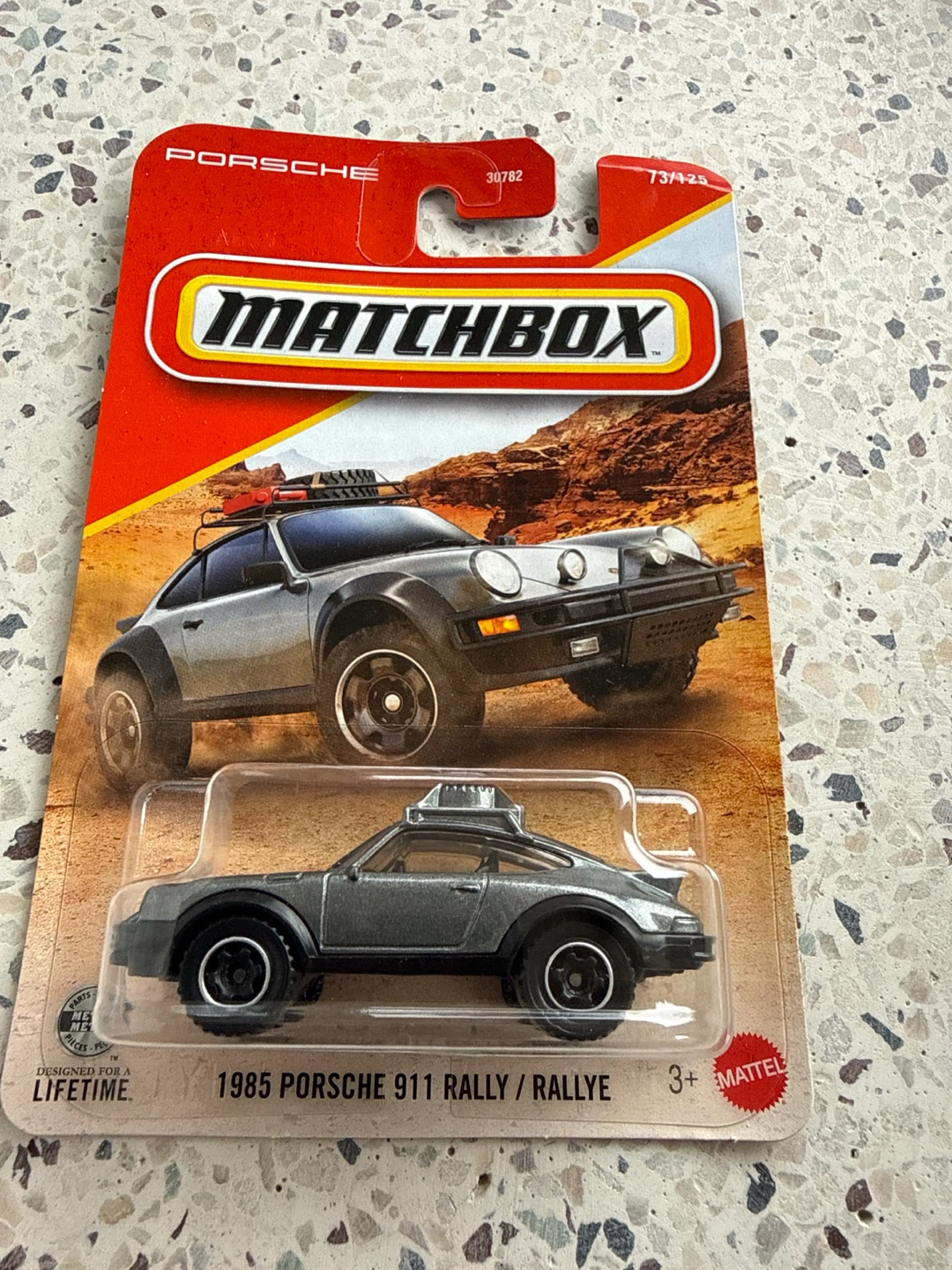 Matchbox 1985 Porsche 911 Rally - photo 2
