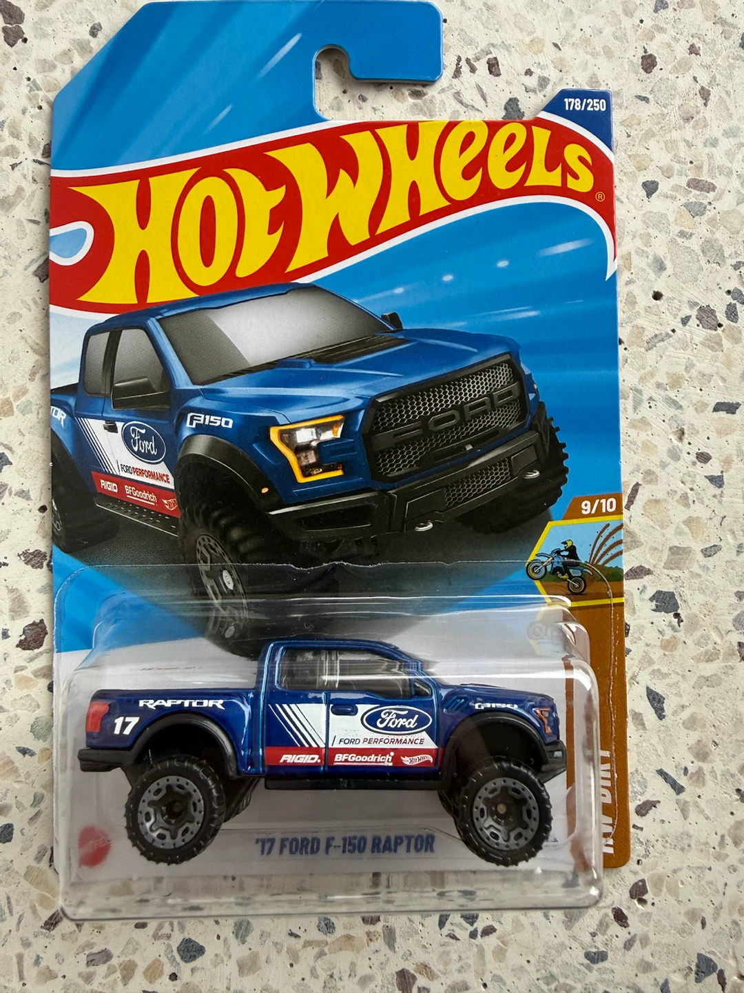 Hot Wheels '17 Ford F-150 Raptor