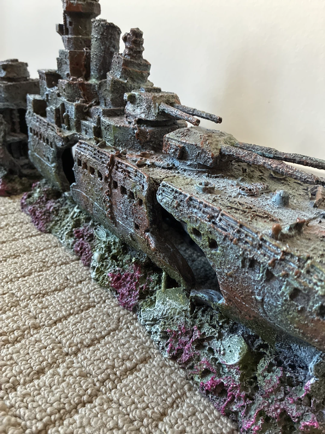 Large Split Battleship Aquarium Ornament - photo 4