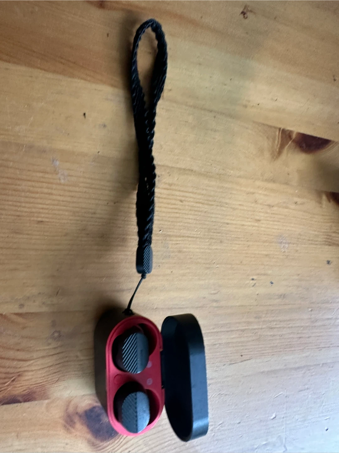 Philips Wireless Earbuds with Charging Case - photo 2