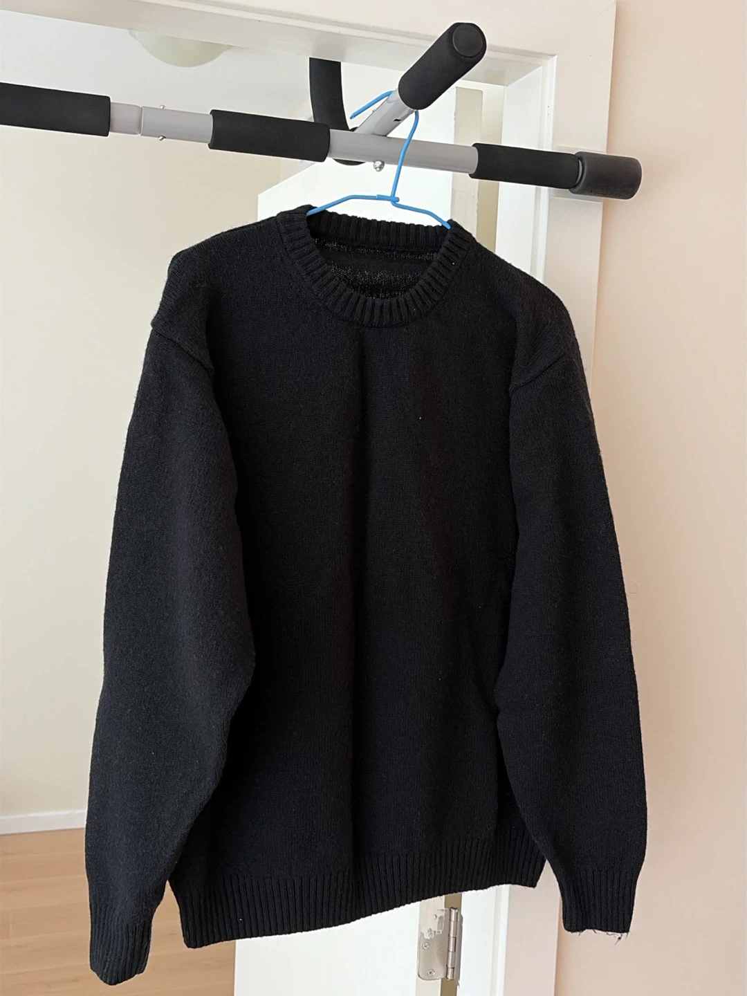 Black Crewneck Knit Sweater