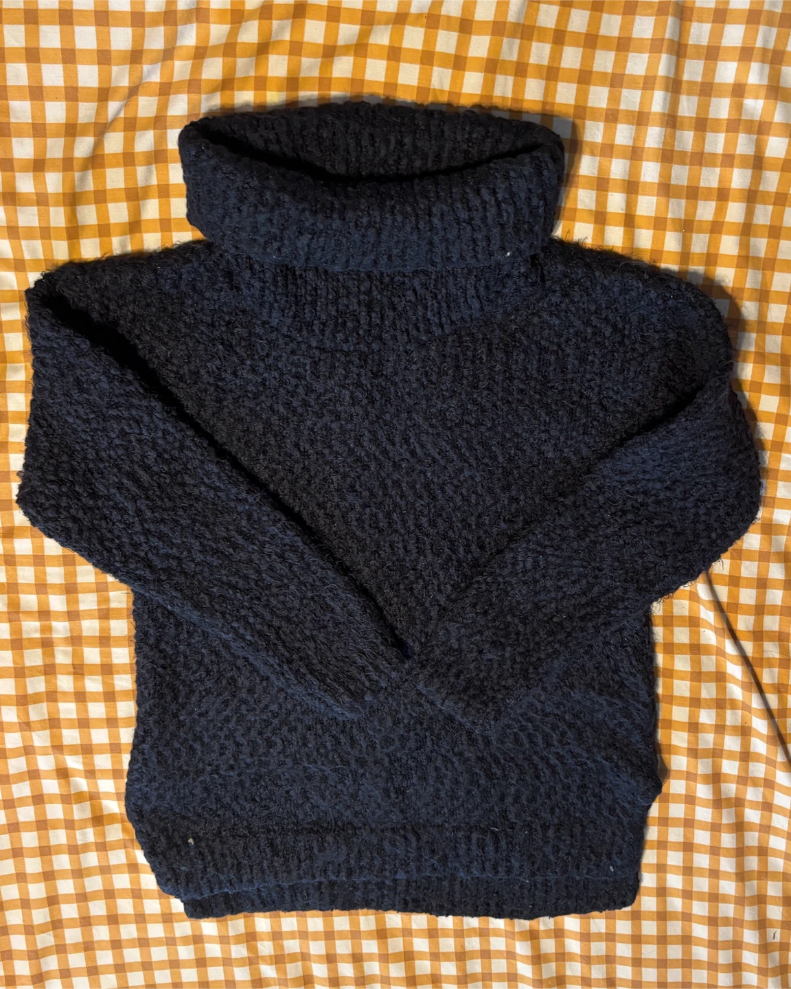 Beautiful Black Textured Turtleneck Sweater (size S)