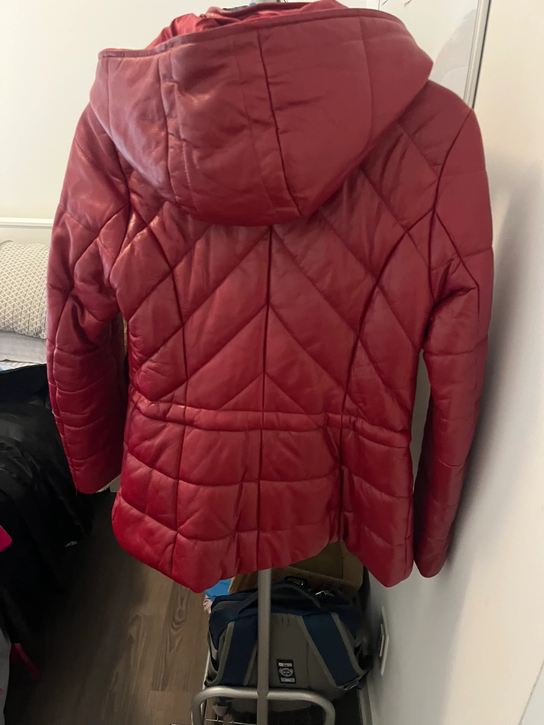 Red Quilted Hooded Jacket Leather - photo 2