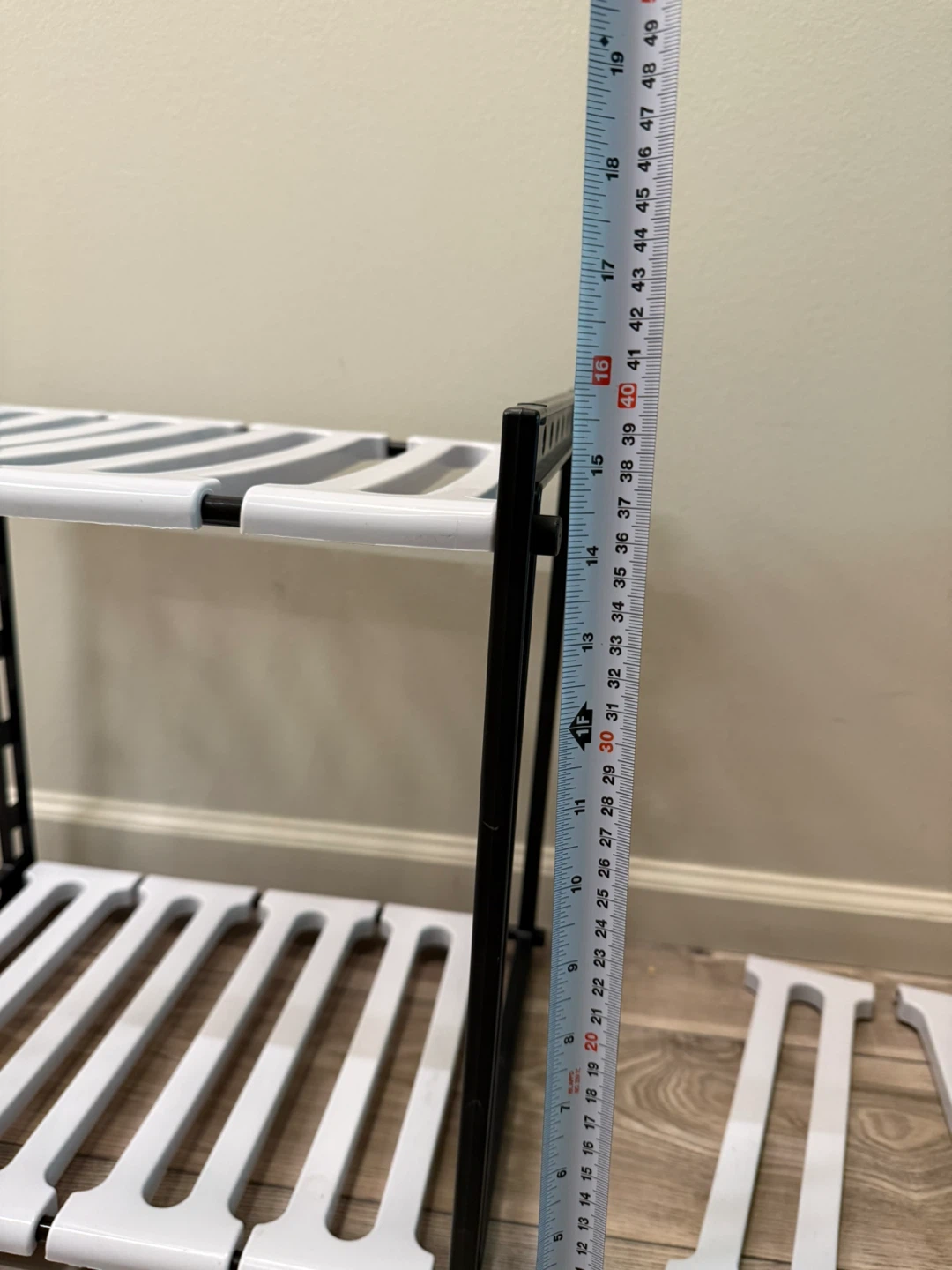 Adjustable under-sink shelf - photo 3