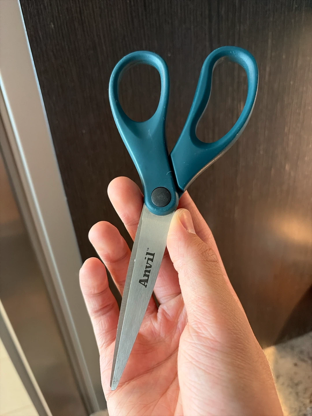 Anvil utility scissors