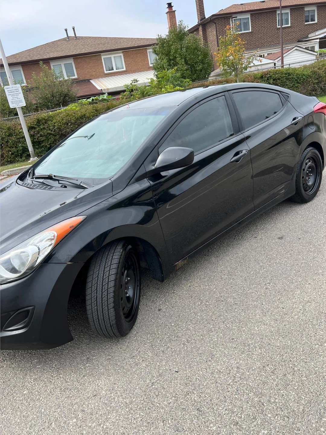 Hyundai Elantra Sedan - photo 2