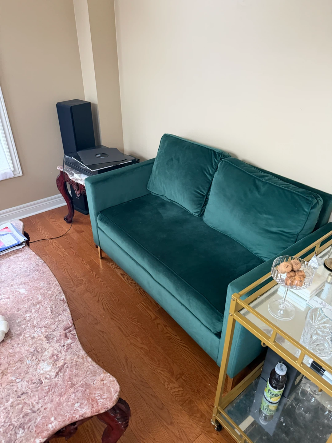 Dark Green Velvet Loveseat - photo 4