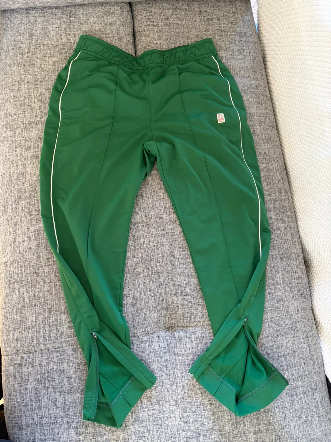 Clothing bundle - photo 5