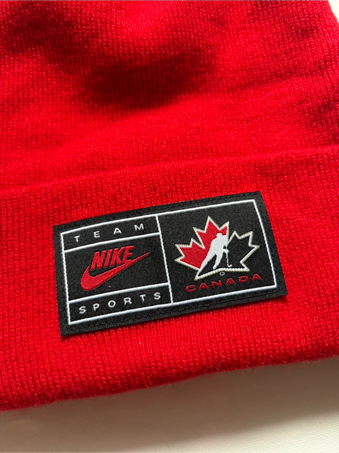 Team Canada Nike toque beanie hat hockey - photo 3