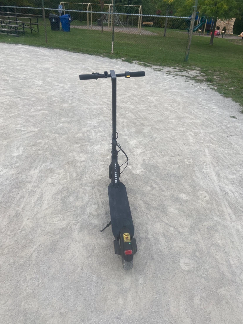 Pro Max Electric Scooter - photo 4