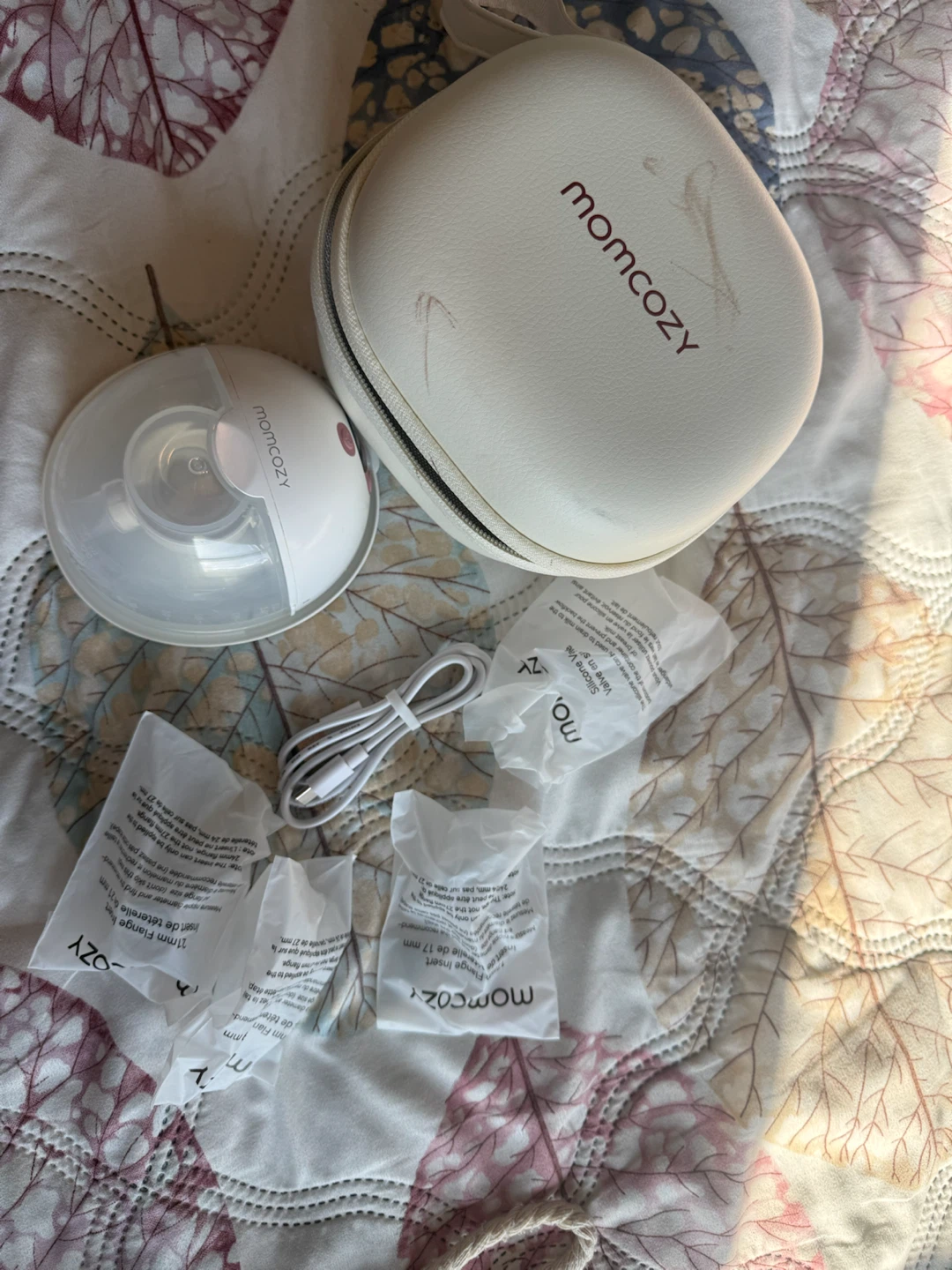 Momcozy Breast Pump with Accessories