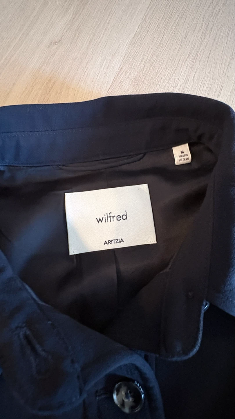 Wilfred Aritzia Black Cropped Jacket