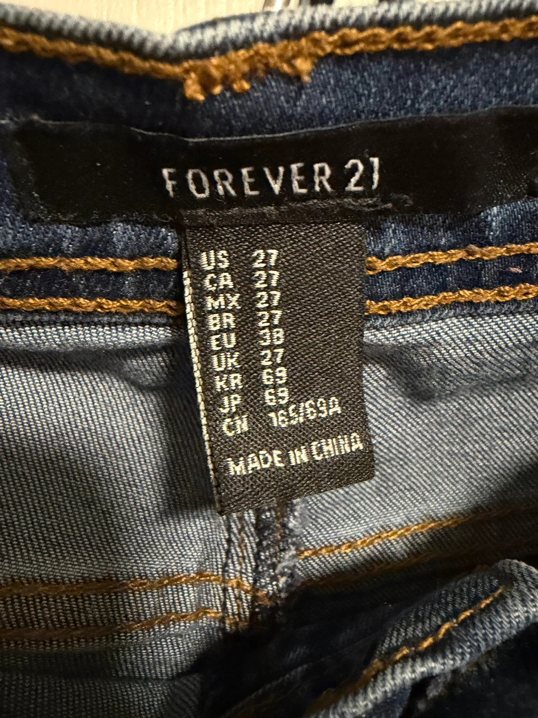 Forever 21 Dark Wash Jeans Size 27 - photo 2