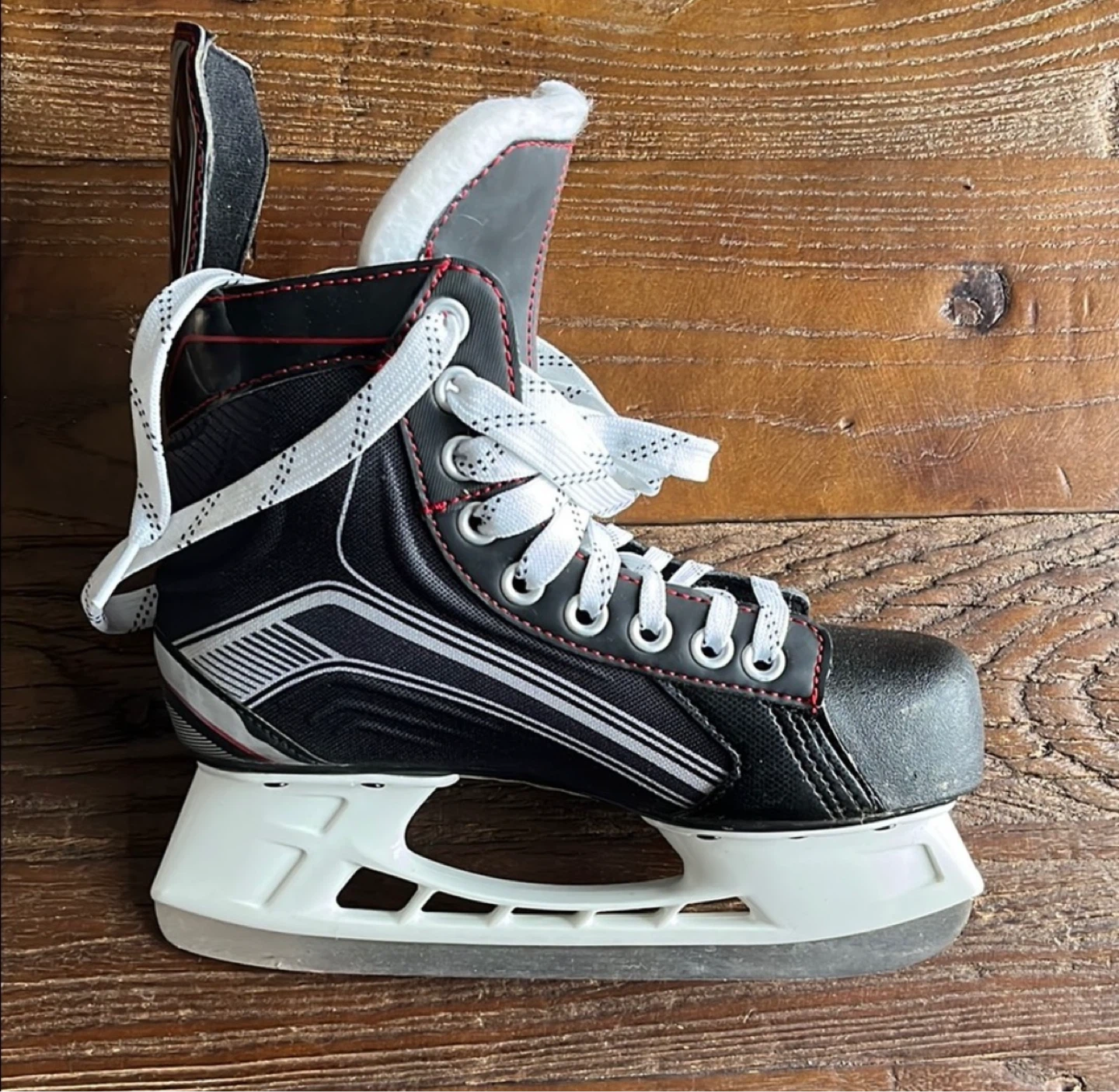 Bauer X300 Ice Hockey Skates - photo 3