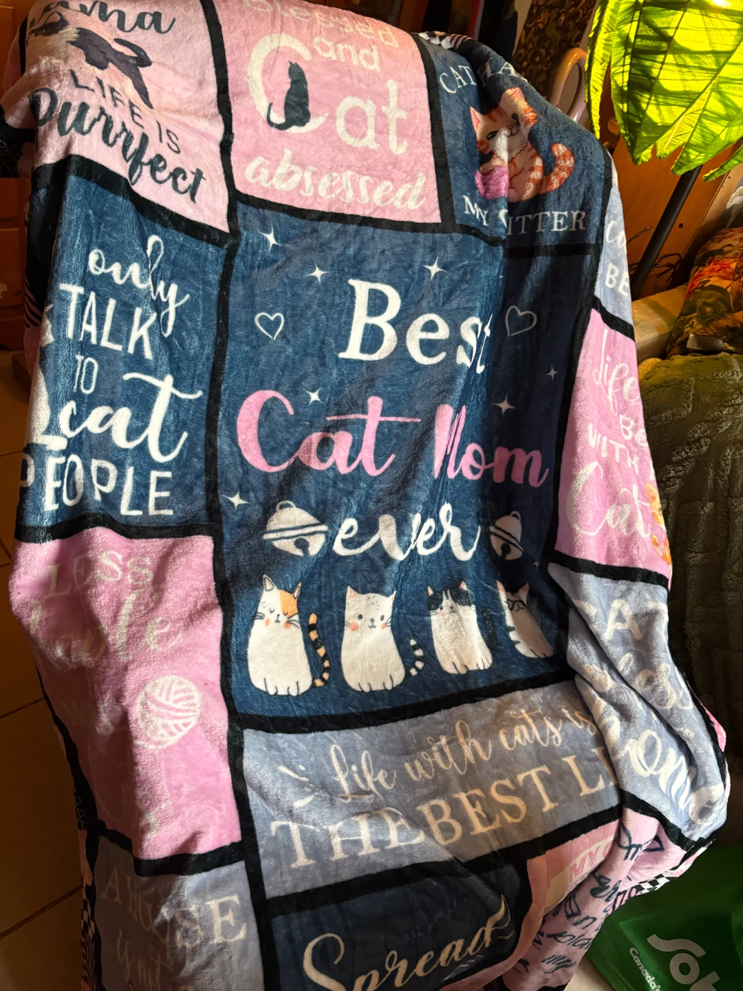 Cat Themed Throw Blanket - photo 3