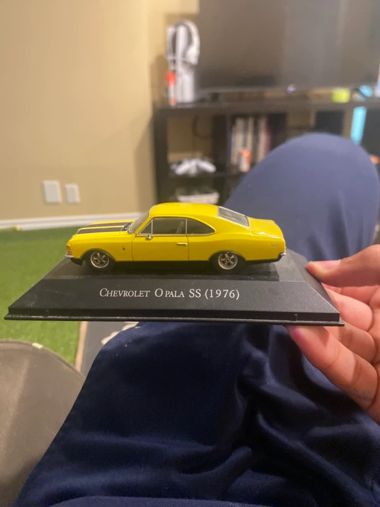 1976 Chevrolet Opala SS Diecast Model Car - photo 2